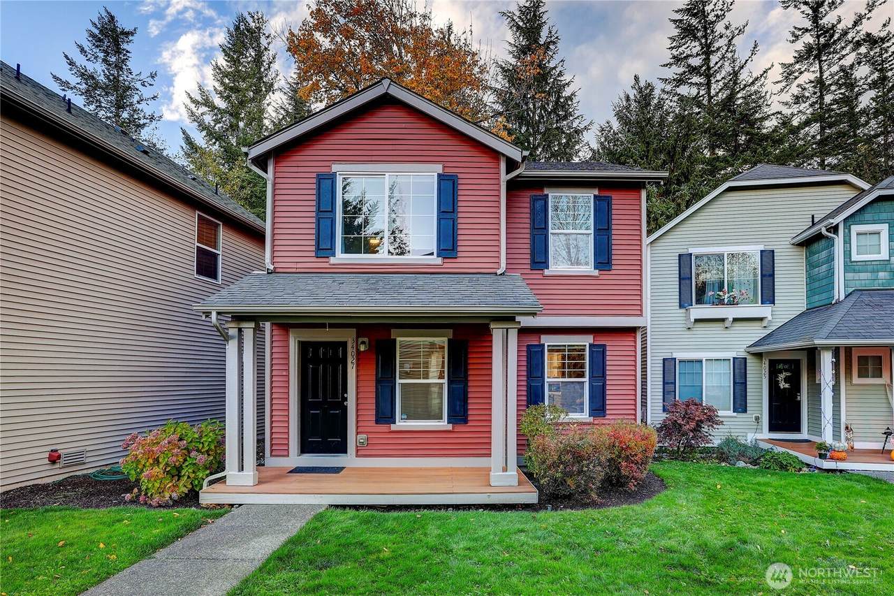 34027 Strouf Street - Photo 1