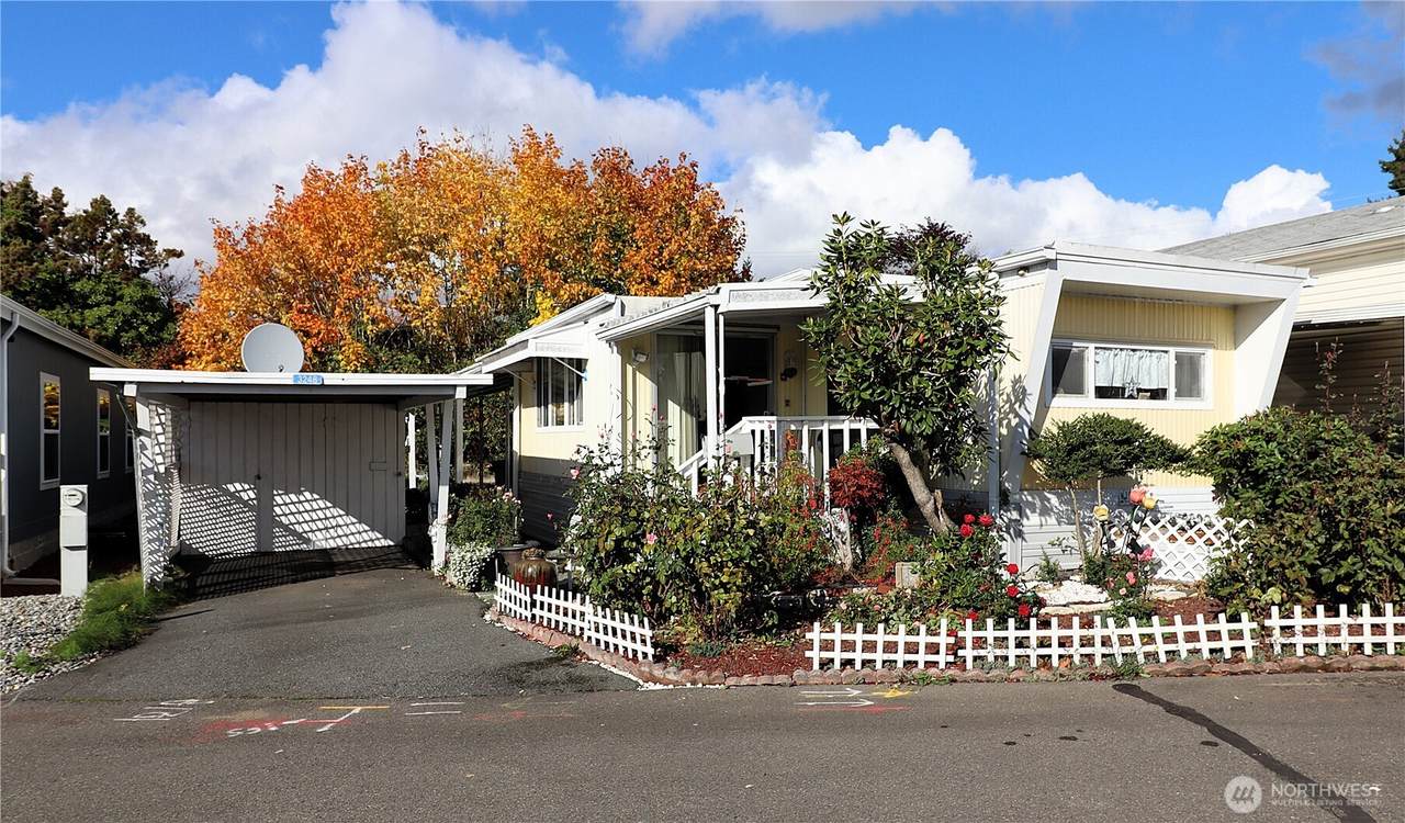 3248 180th Place - Photo 1