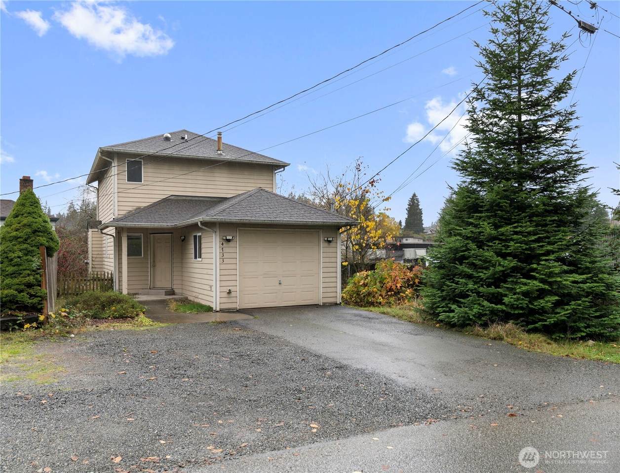 4733 Carlton Road - Photo 1