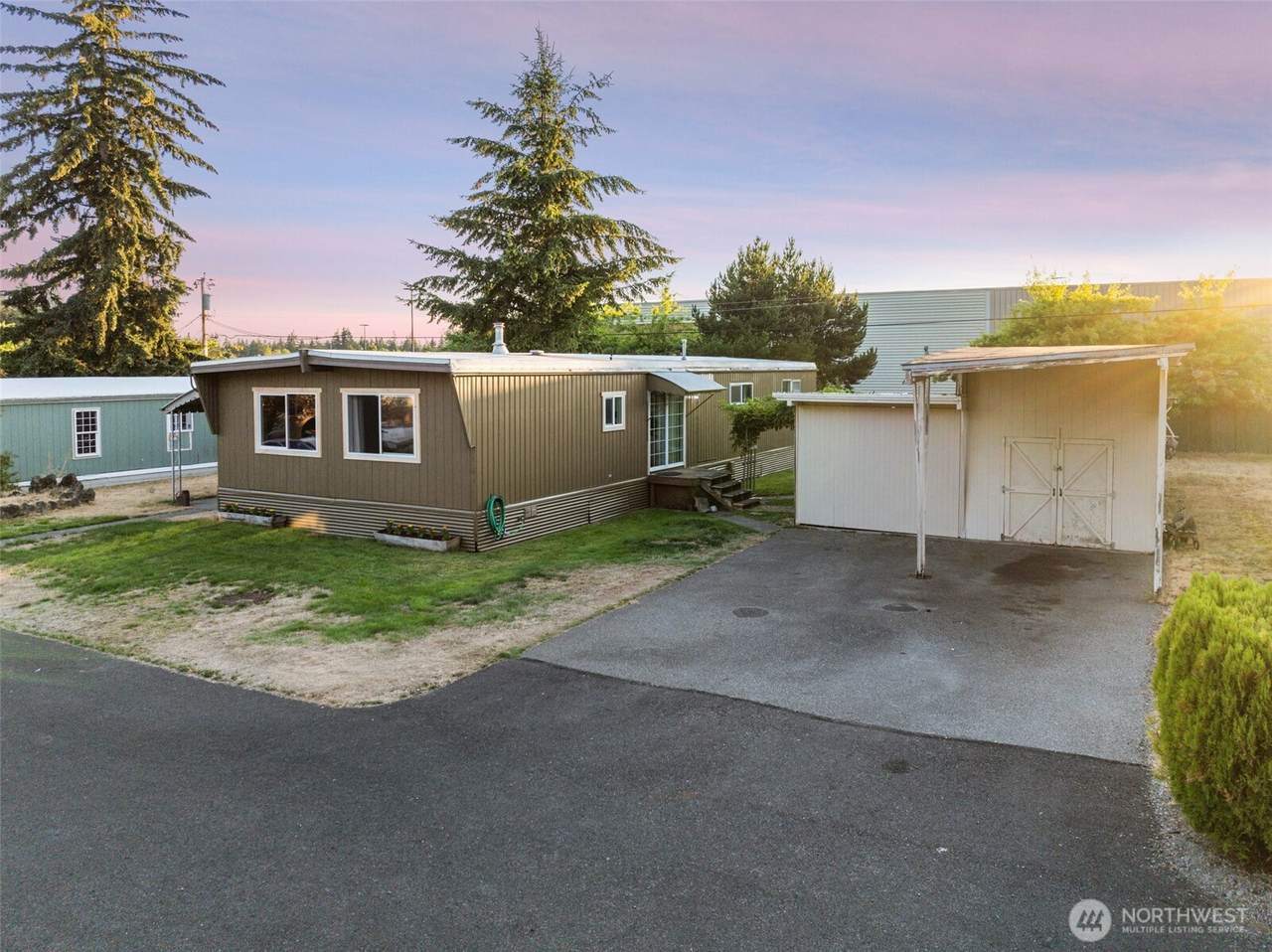 8510 Martin Way - Photo 1