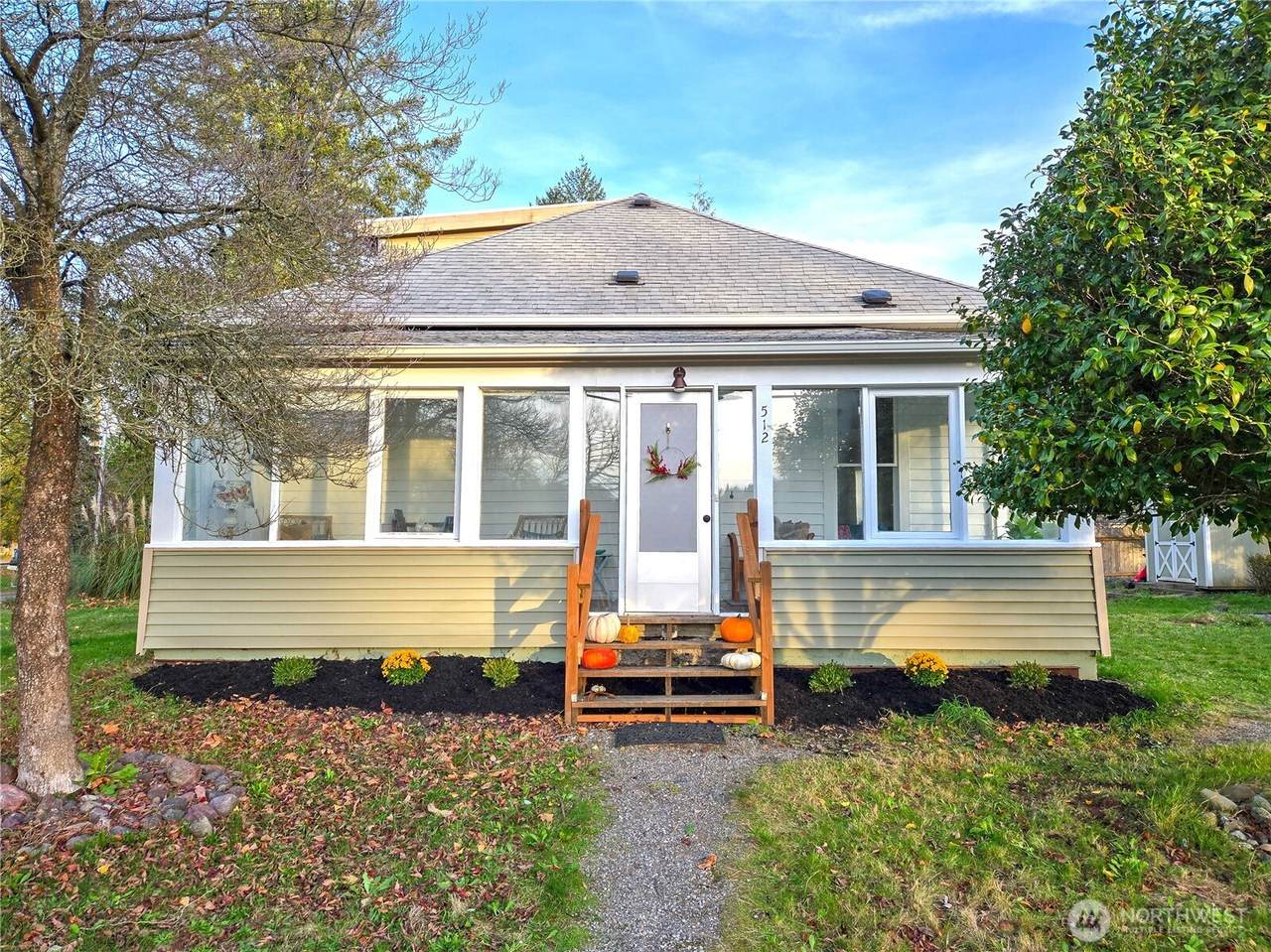 512 1st Street - Photo 1