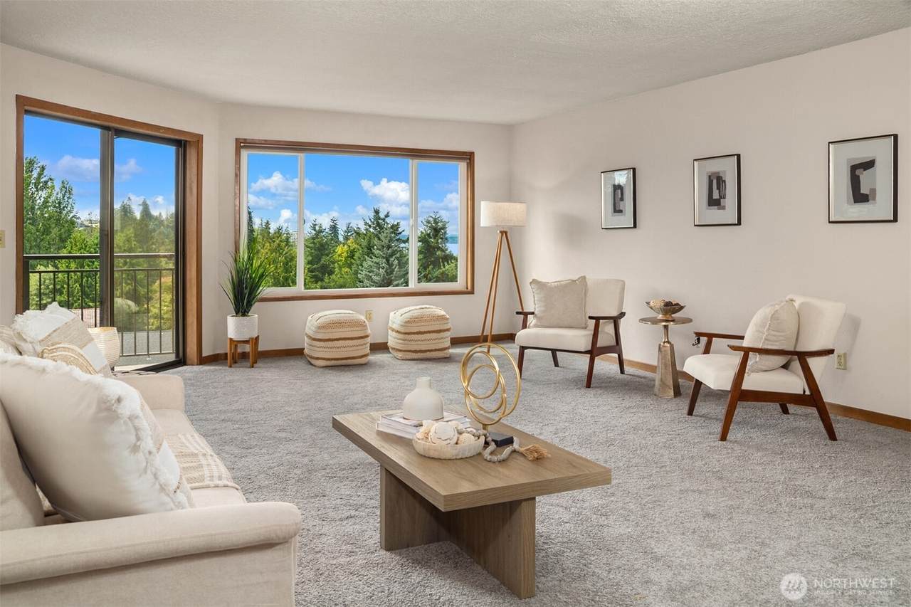 1071 4th Avenue - Photo 1