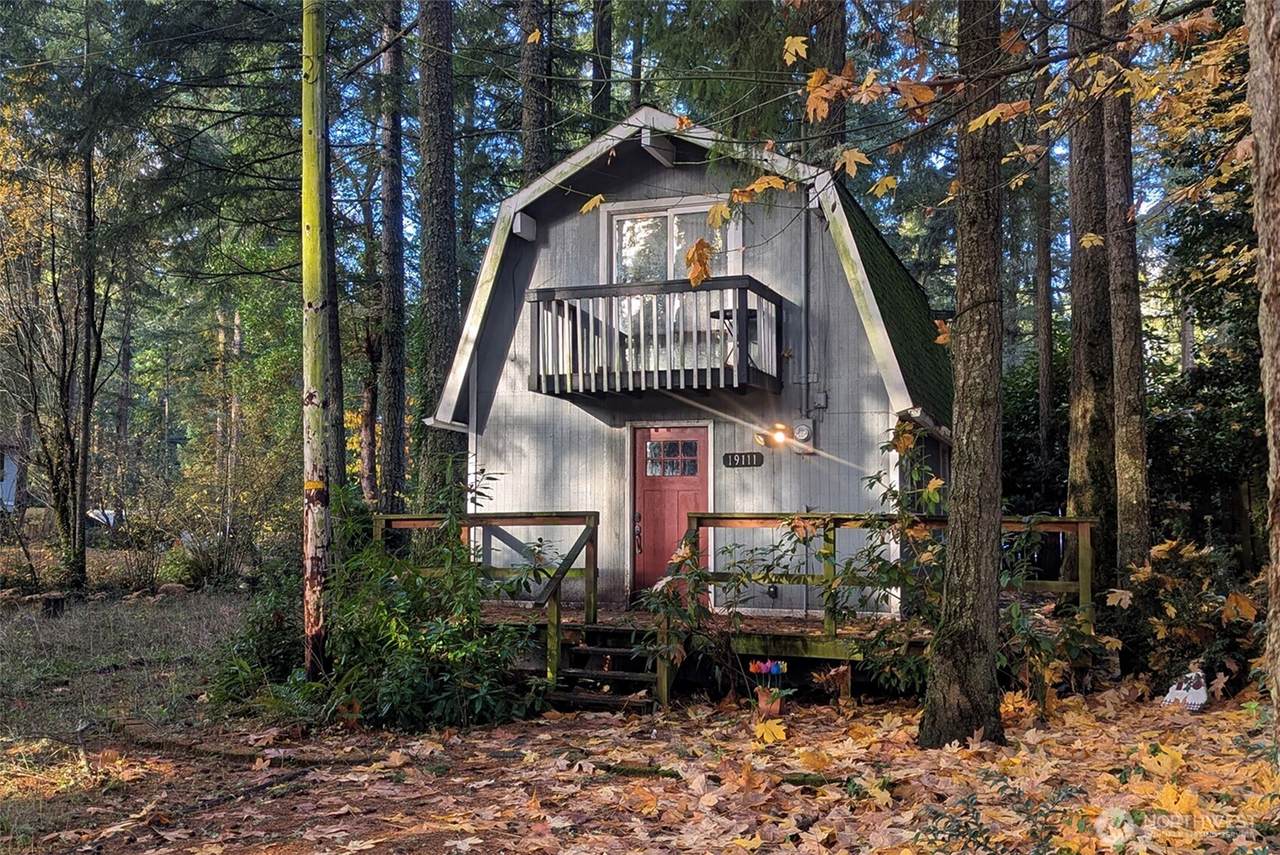 19111 19th Street - Photo 1