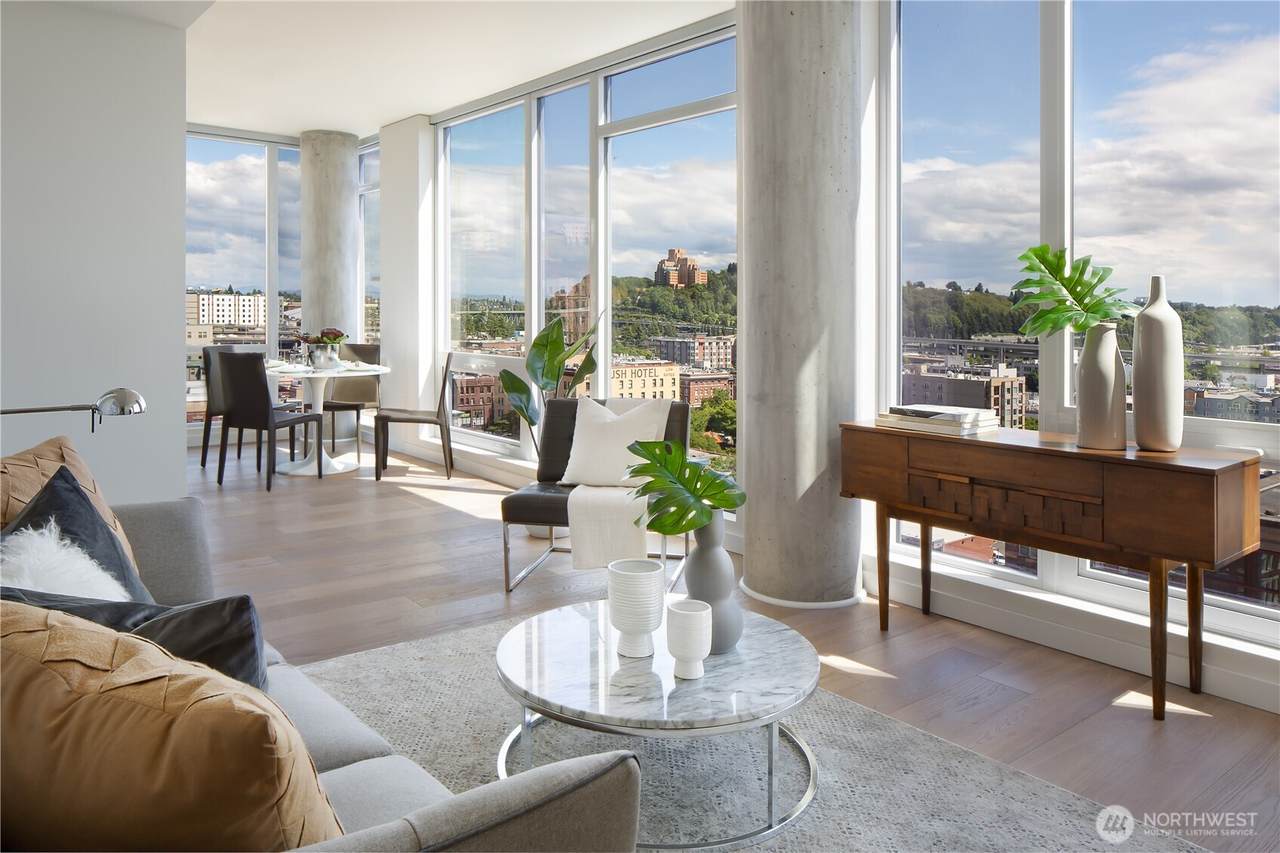 450 Main Street - Photo 1