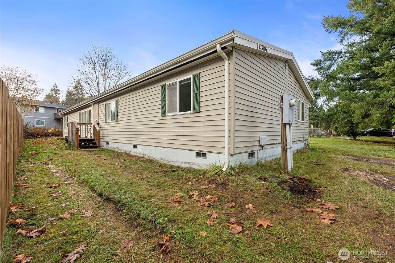 14306 Greenbelt Drive - Photo 1