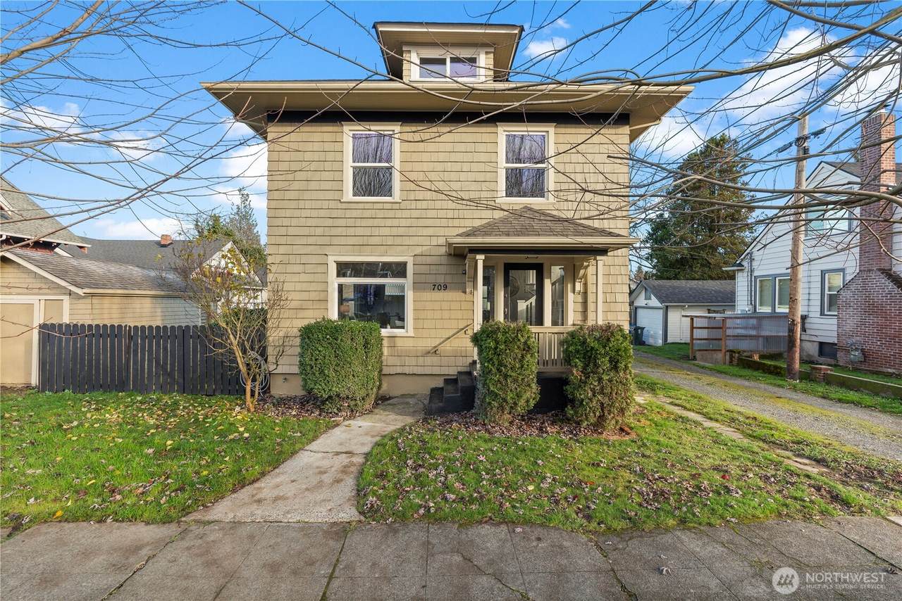 709 Cedar Street - Photo 1