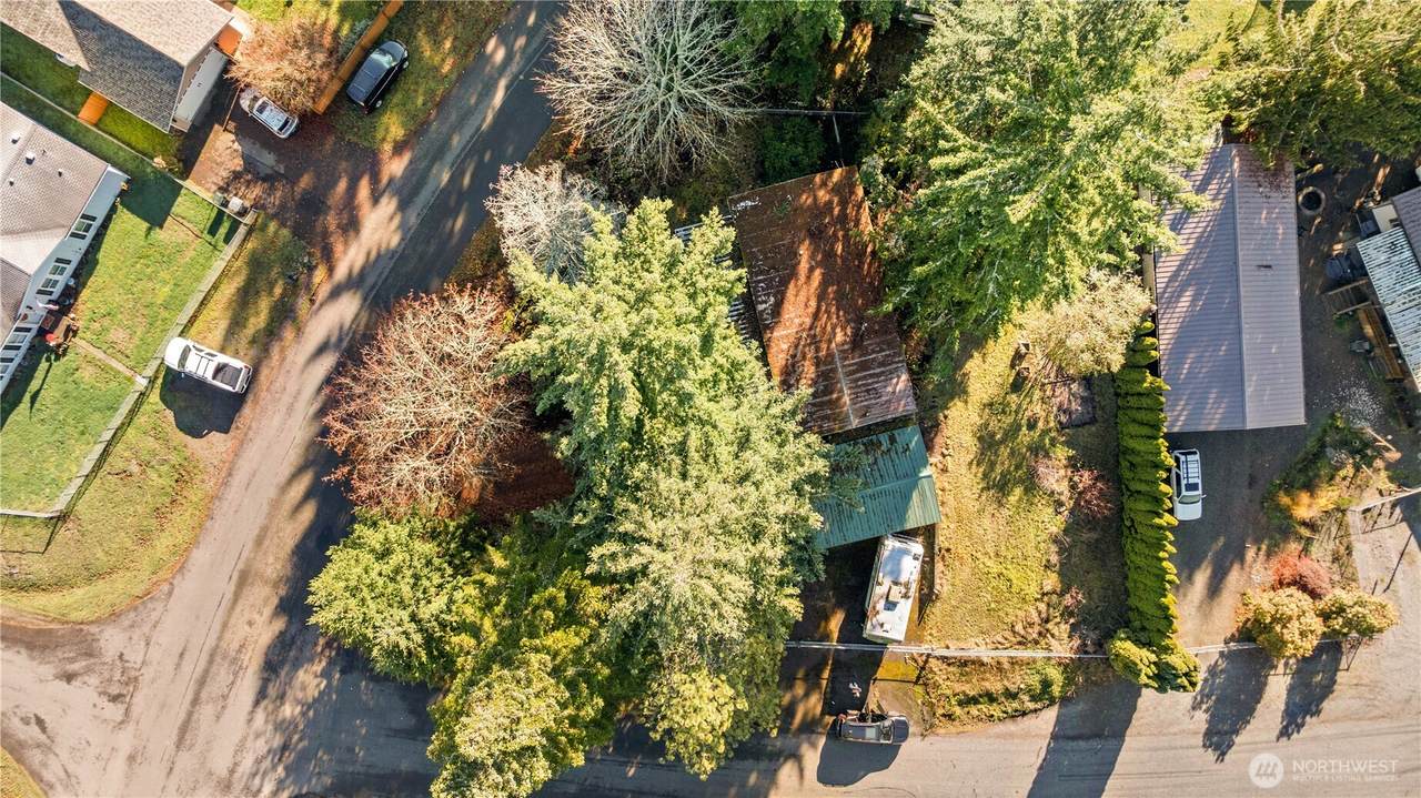 13405 Cedar Court - Photo 1