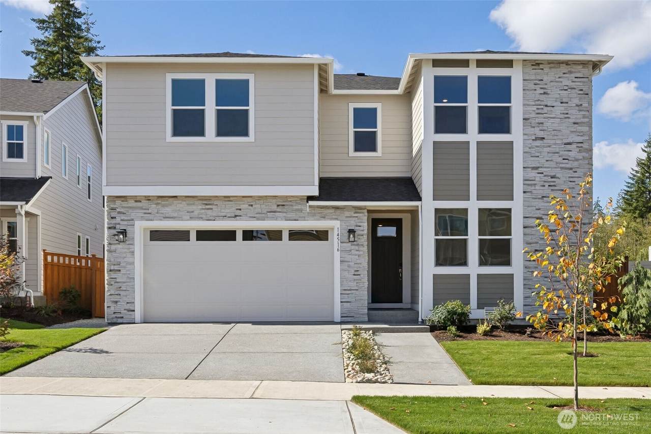 14528 203rd Avenue - Photo 1