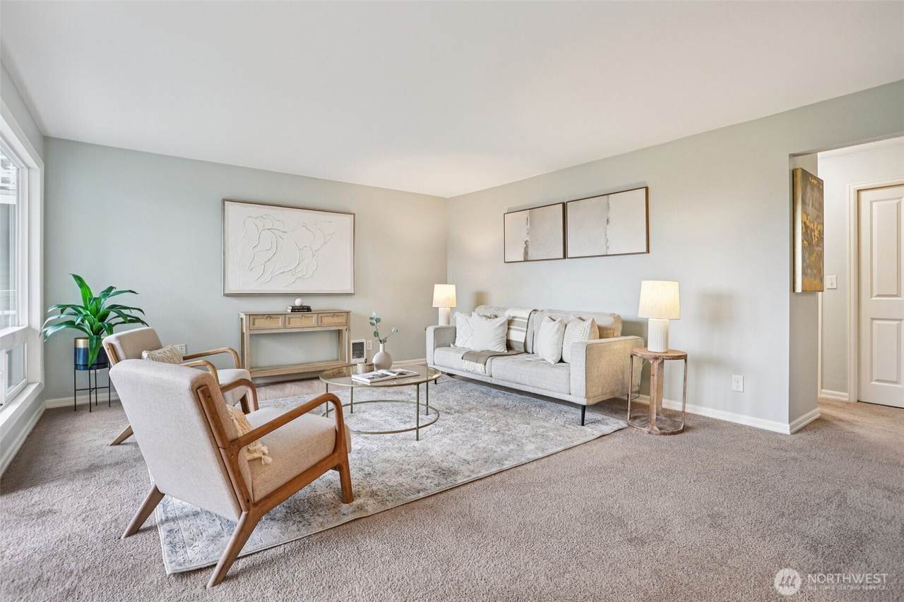1113 Kirkland Avenue - Photo 1