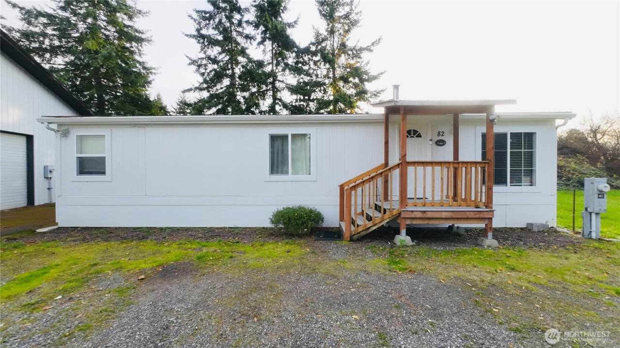 4672 Birch Bay Lynden Road - Photo 1