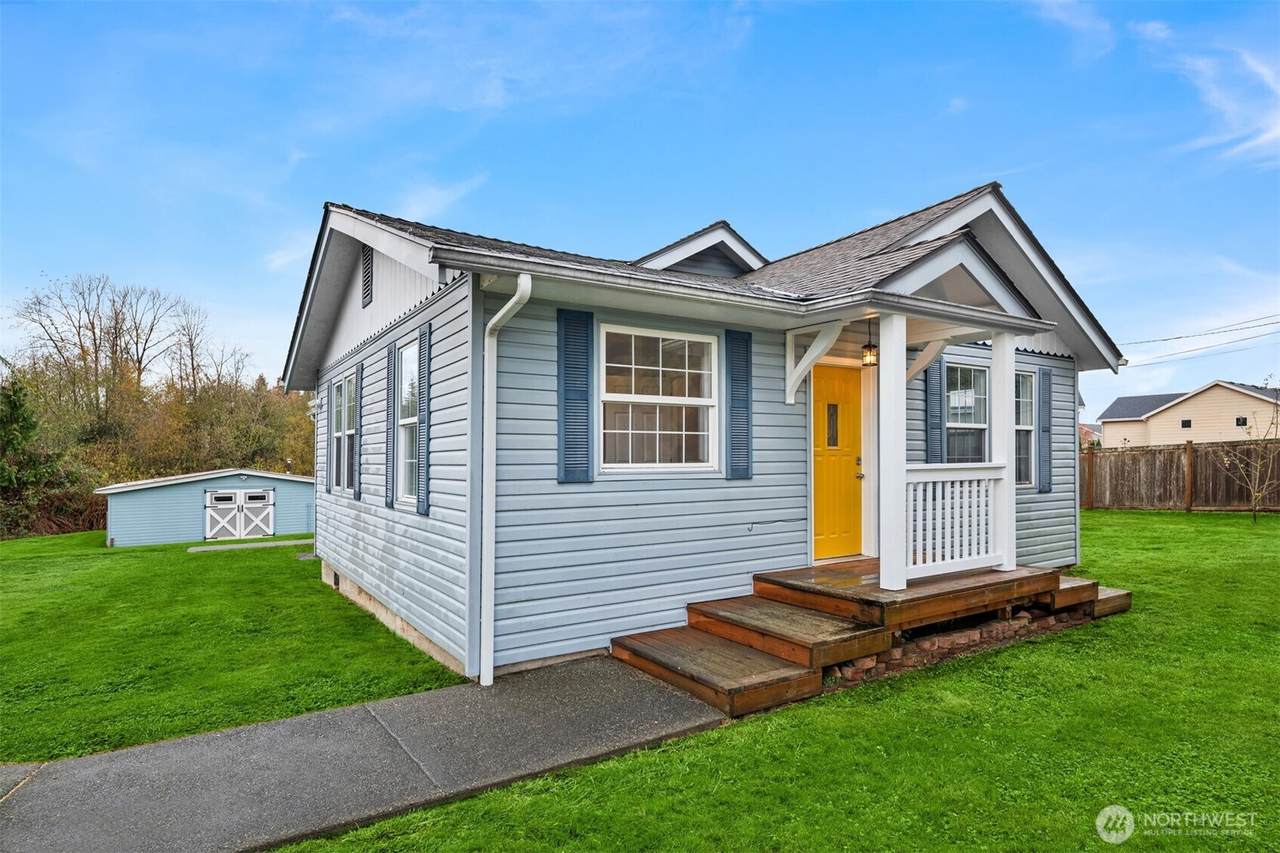 1508 79th Avenue - Photo 1