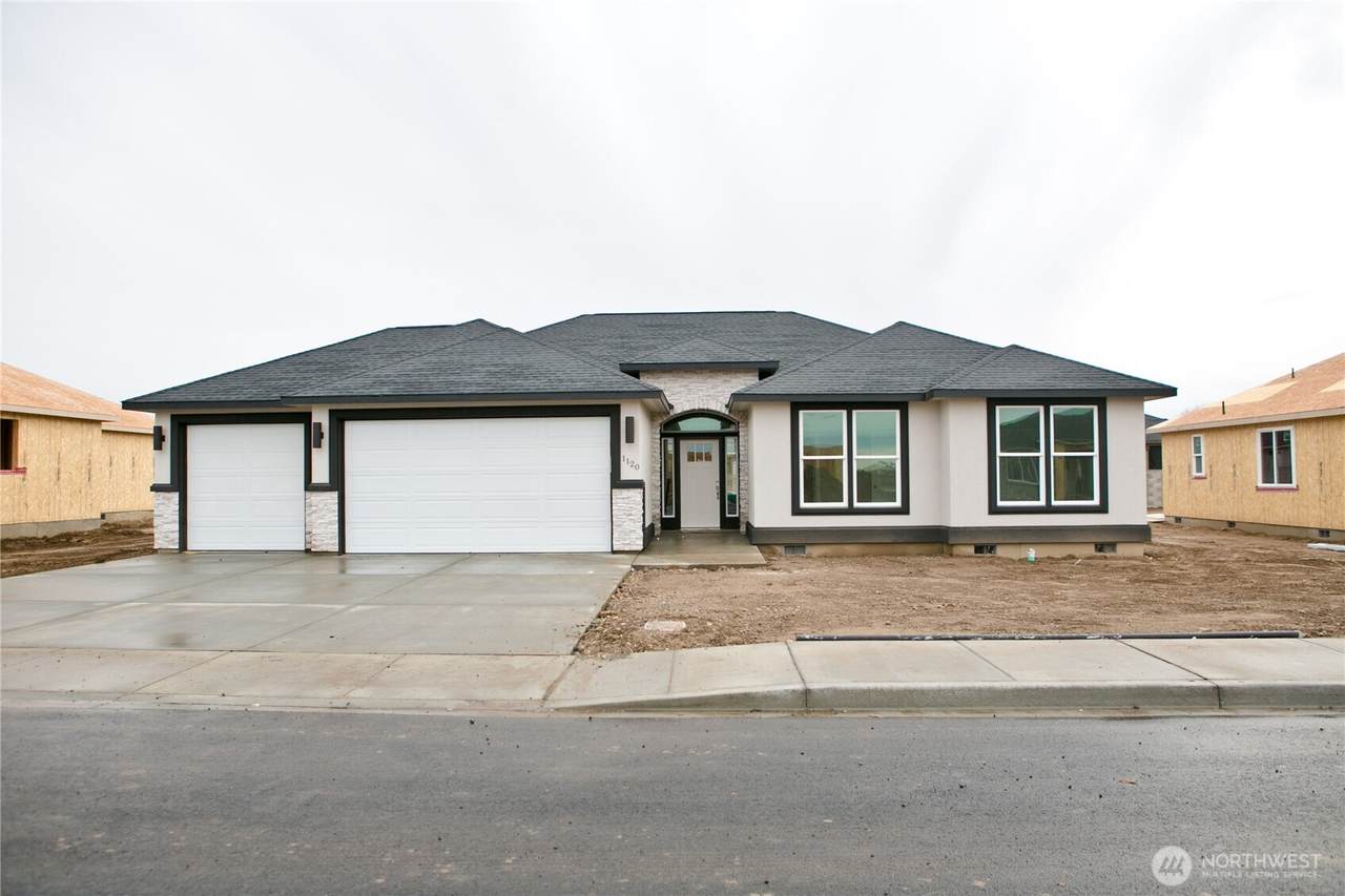 707 N Street - Photo 1