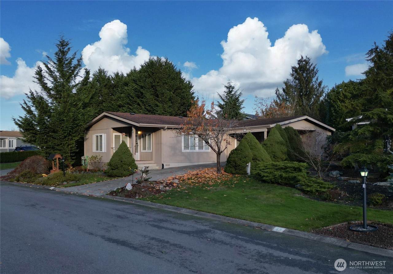 2610 Section Street - Photo 1