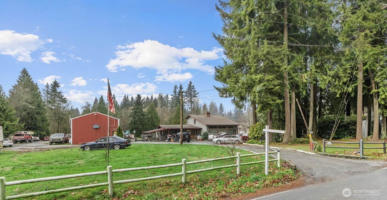 8510 115th Avenue - Photo 1