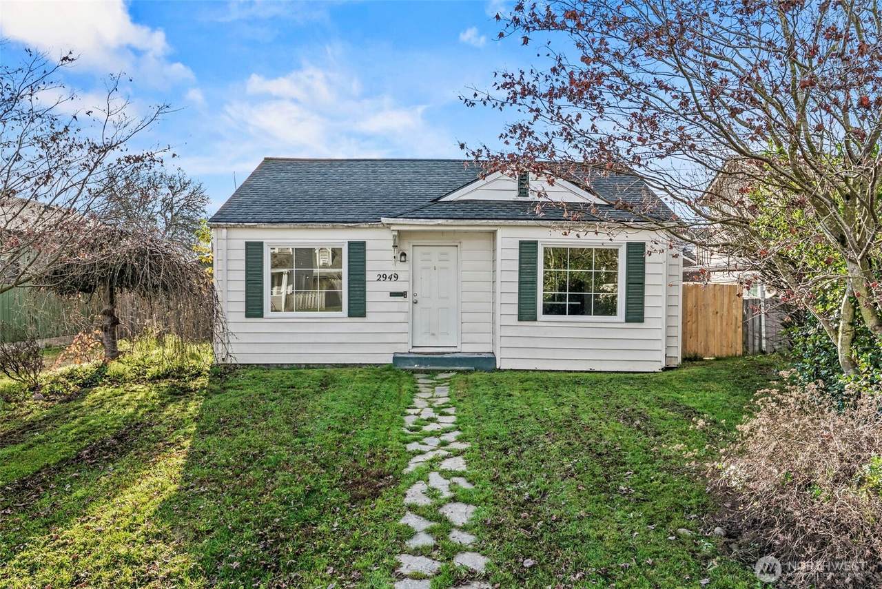 2949 Dover Street - Photo 1