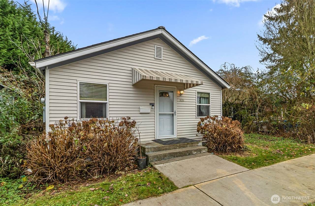 335 Madison Street - Photo 1