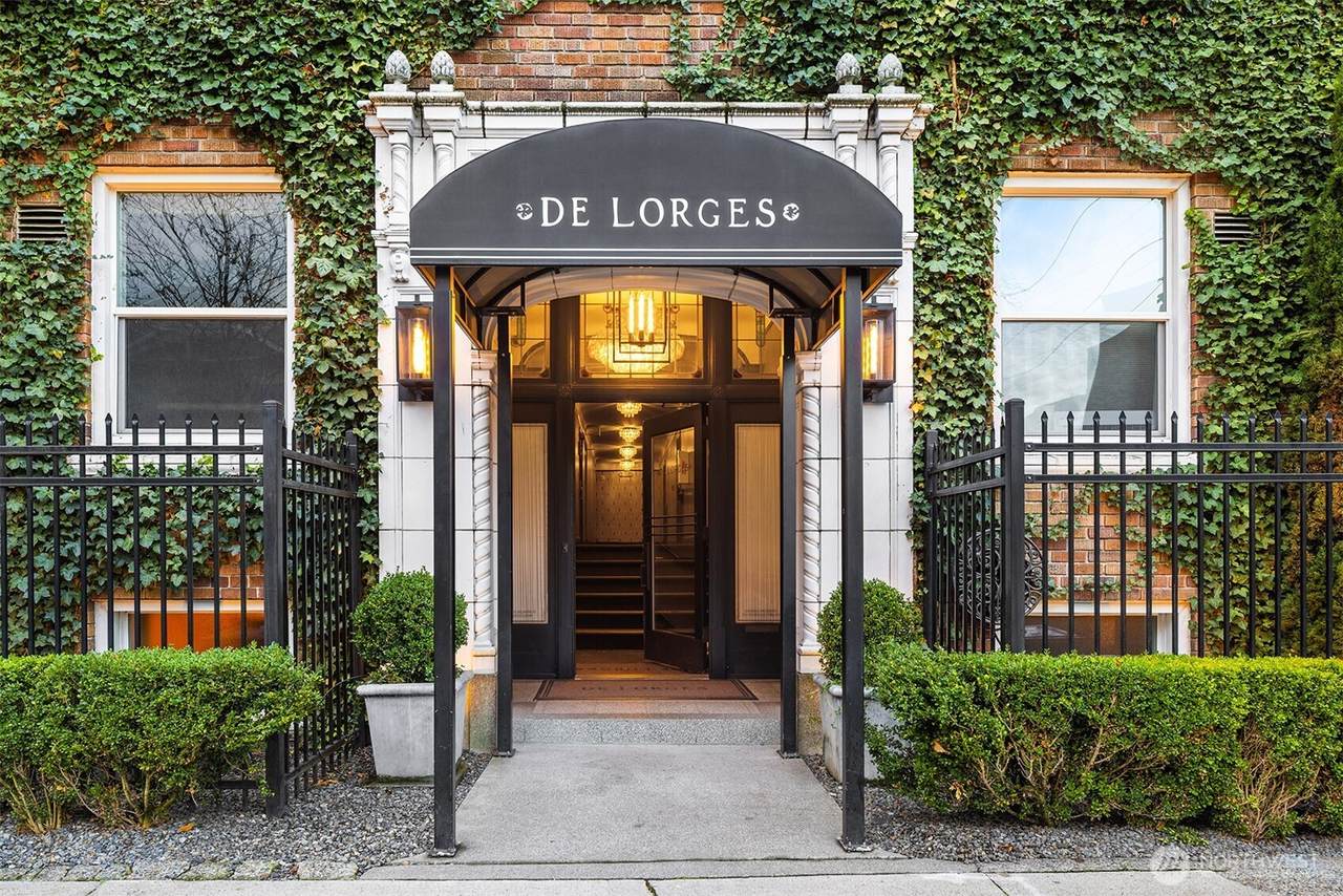 325 Harvard Avenue - Photo 1