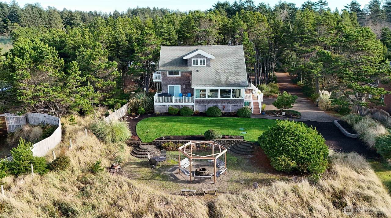 23411 Pacific Way - Photo 1