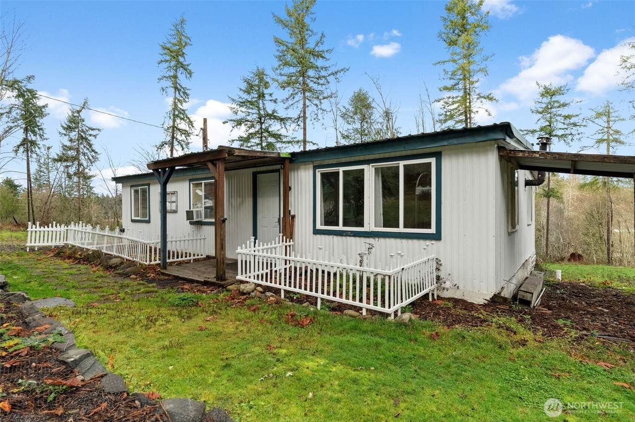 18818 Slough Lane - Photo 1