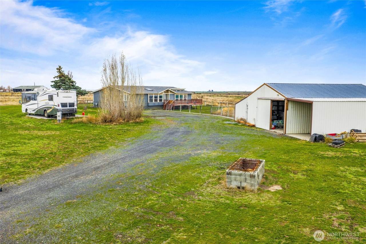 9468 Rd 14 - Photo 1