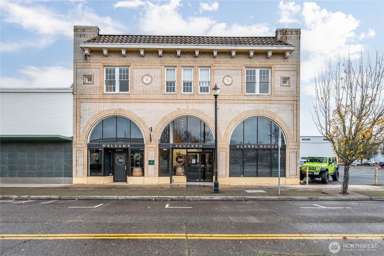 1520 Commerce - Photo 1