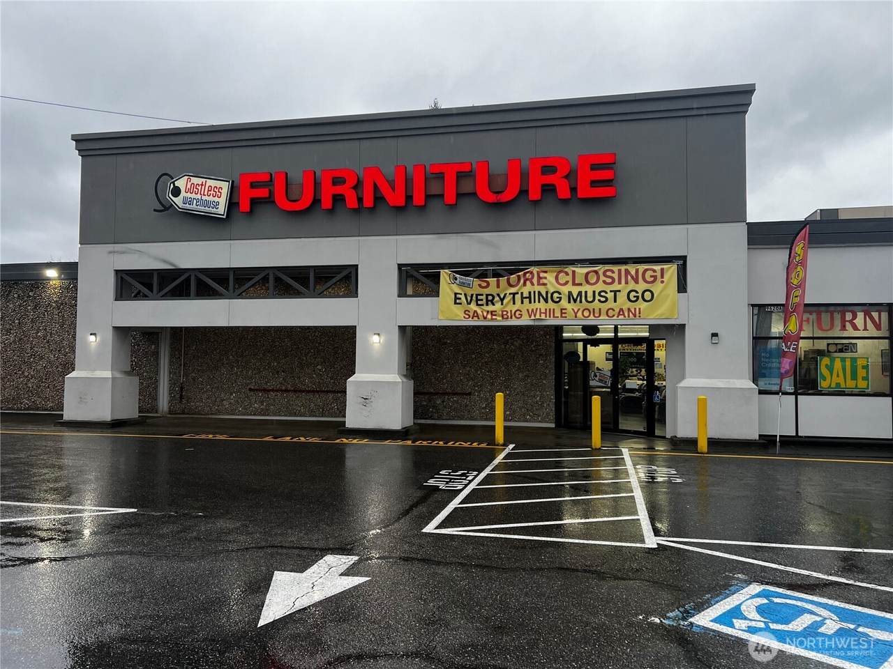 9620 State Avenue - Photo 1