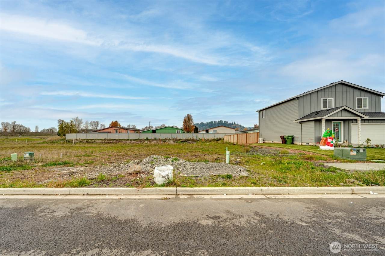 2023 Henderson Way - Photo 1