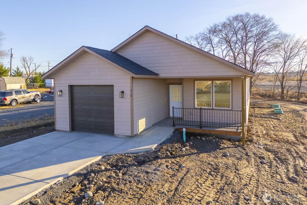 419 5th Avenue - Photo 1