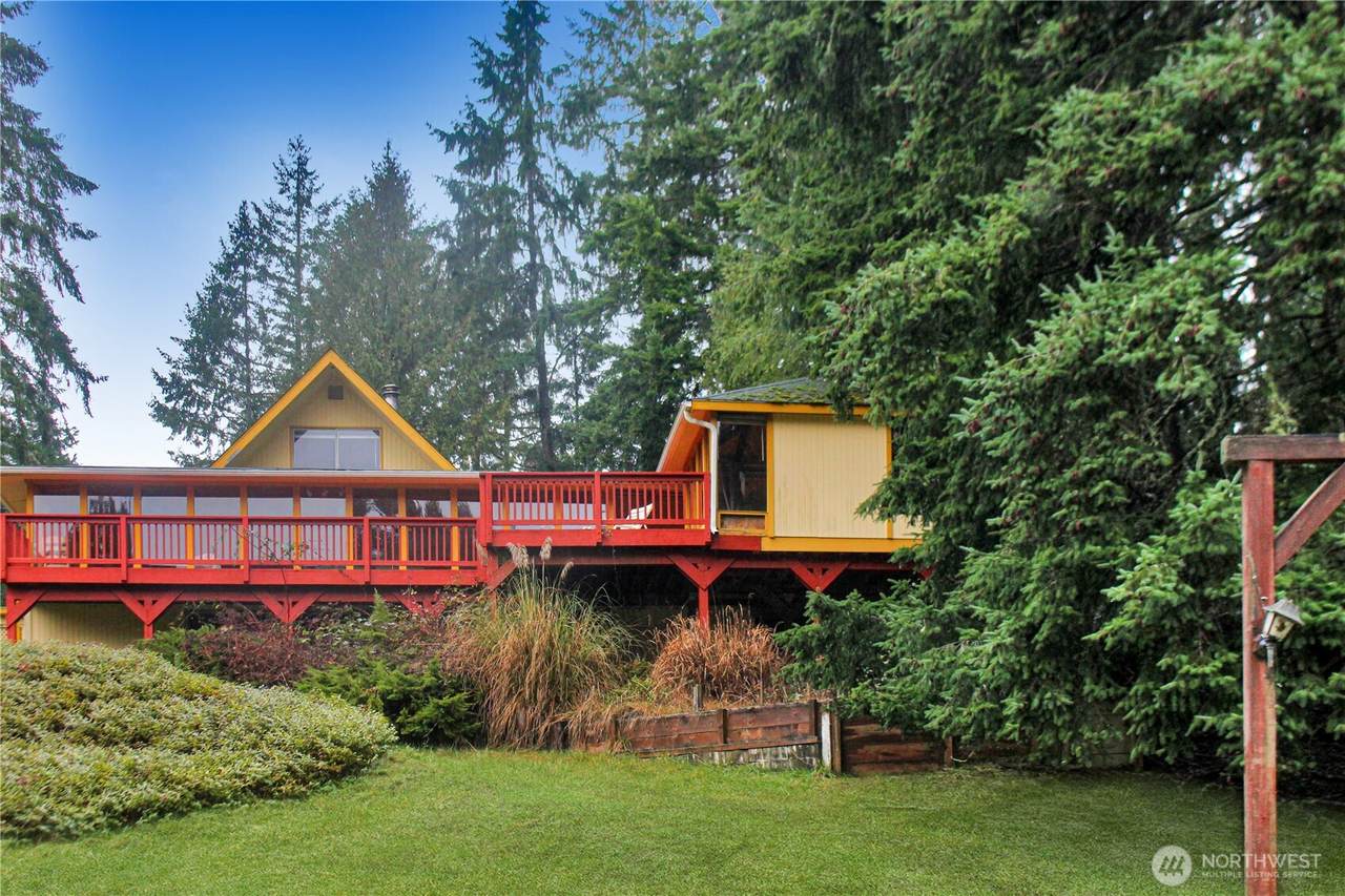 22115 Maple Drive - Photo 1