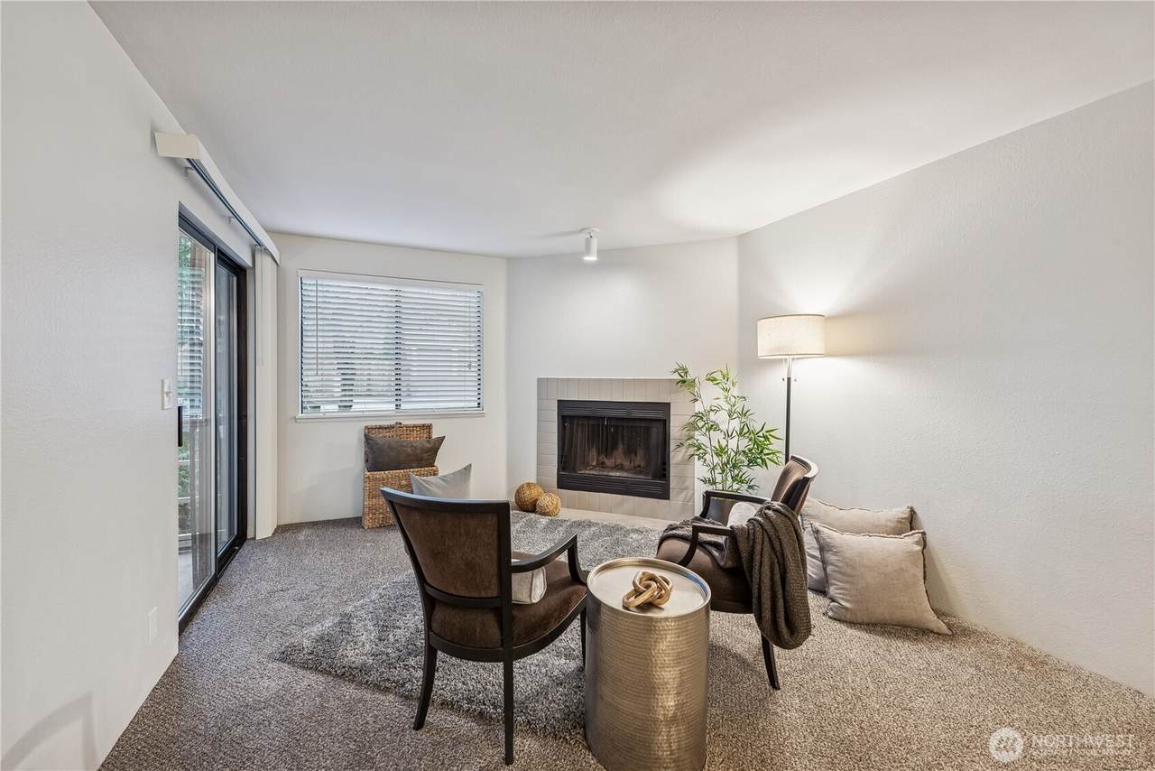 700 160th Street - Photo 1