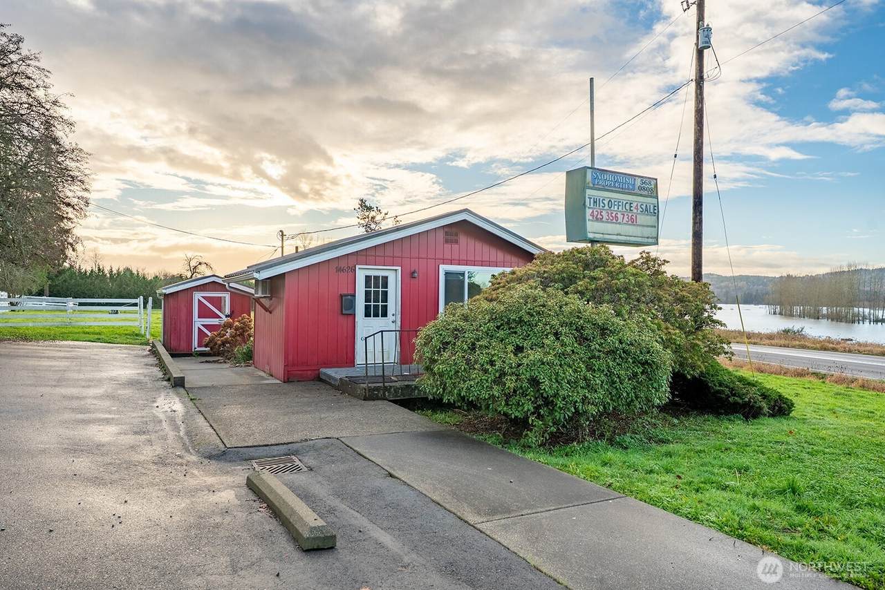 14626 Roosevelt Road - Photo 1