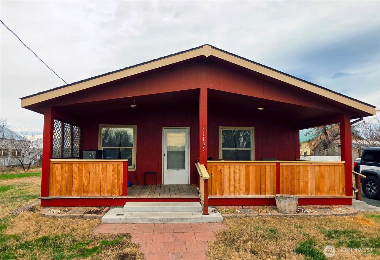 51103 Lawson Street - Photo 1