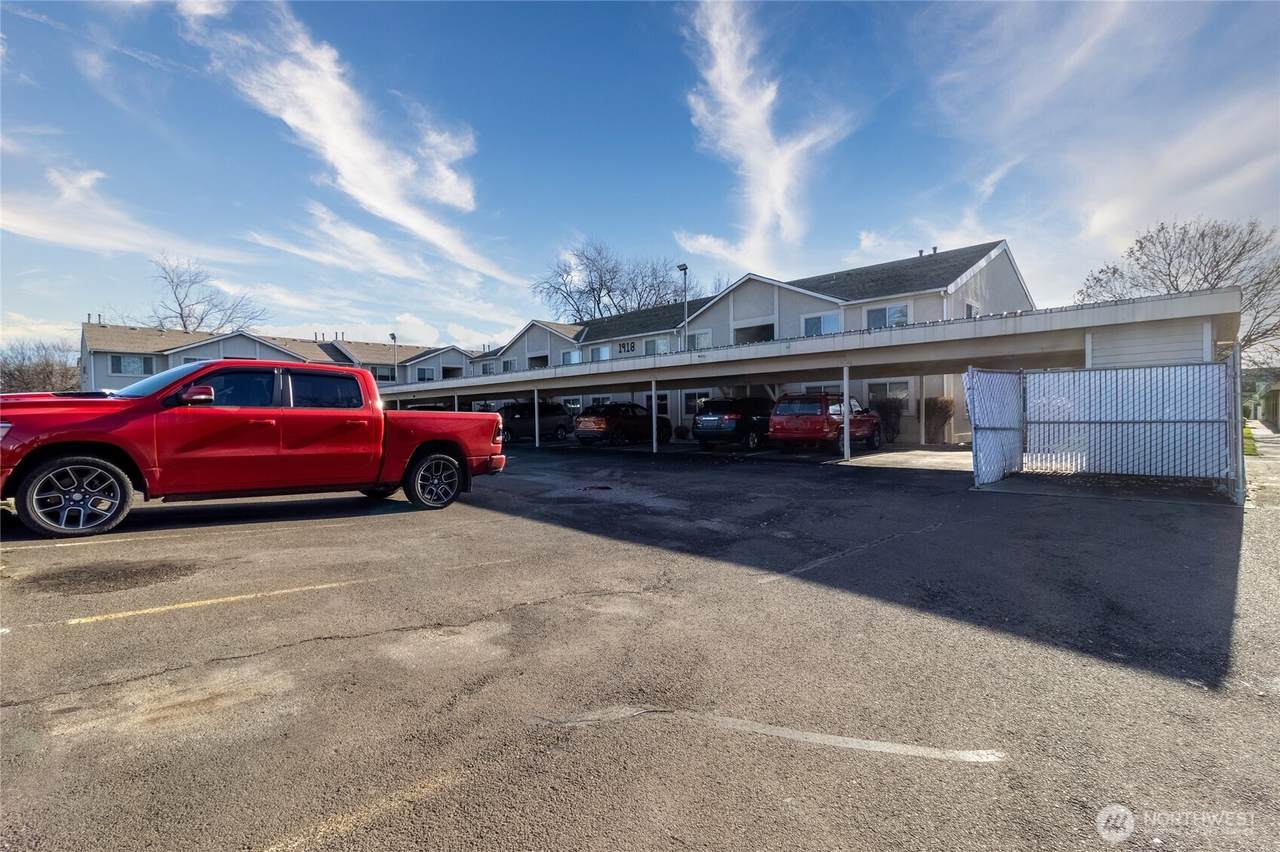 1918 J Street - Photo 1