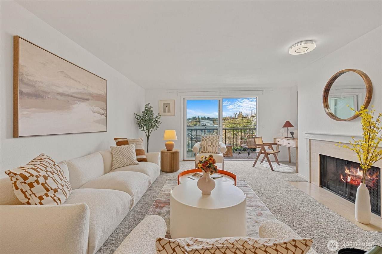2253 Gilman Drive - Photo 1