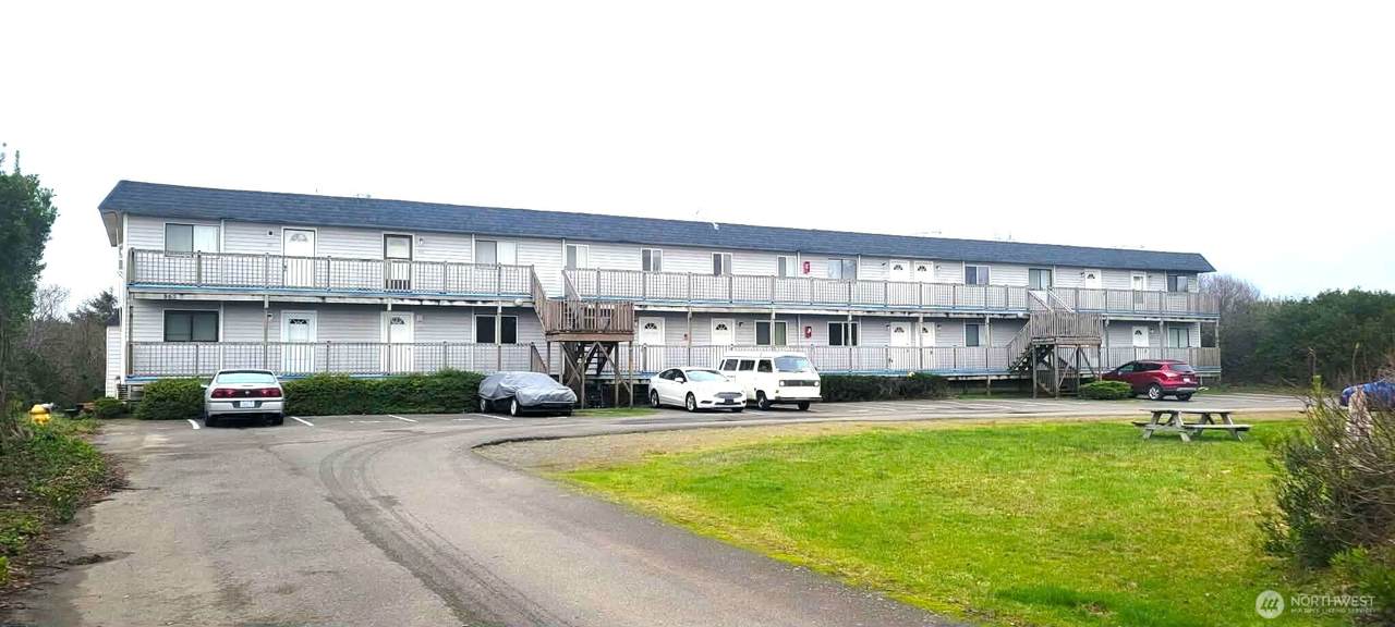 865 Cuddy Court - Photo 1