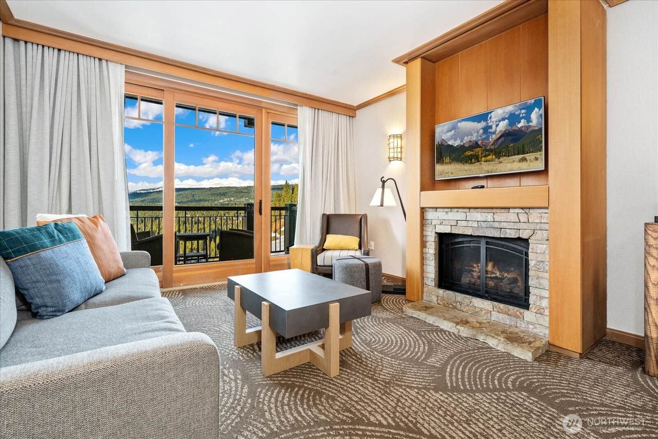 3600 Suncadia Trail - Photo 1