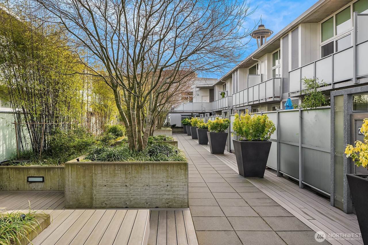 501 Roy Street - Photo 1