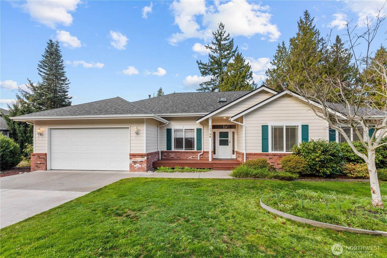13796 Seaview Way - Photo 1