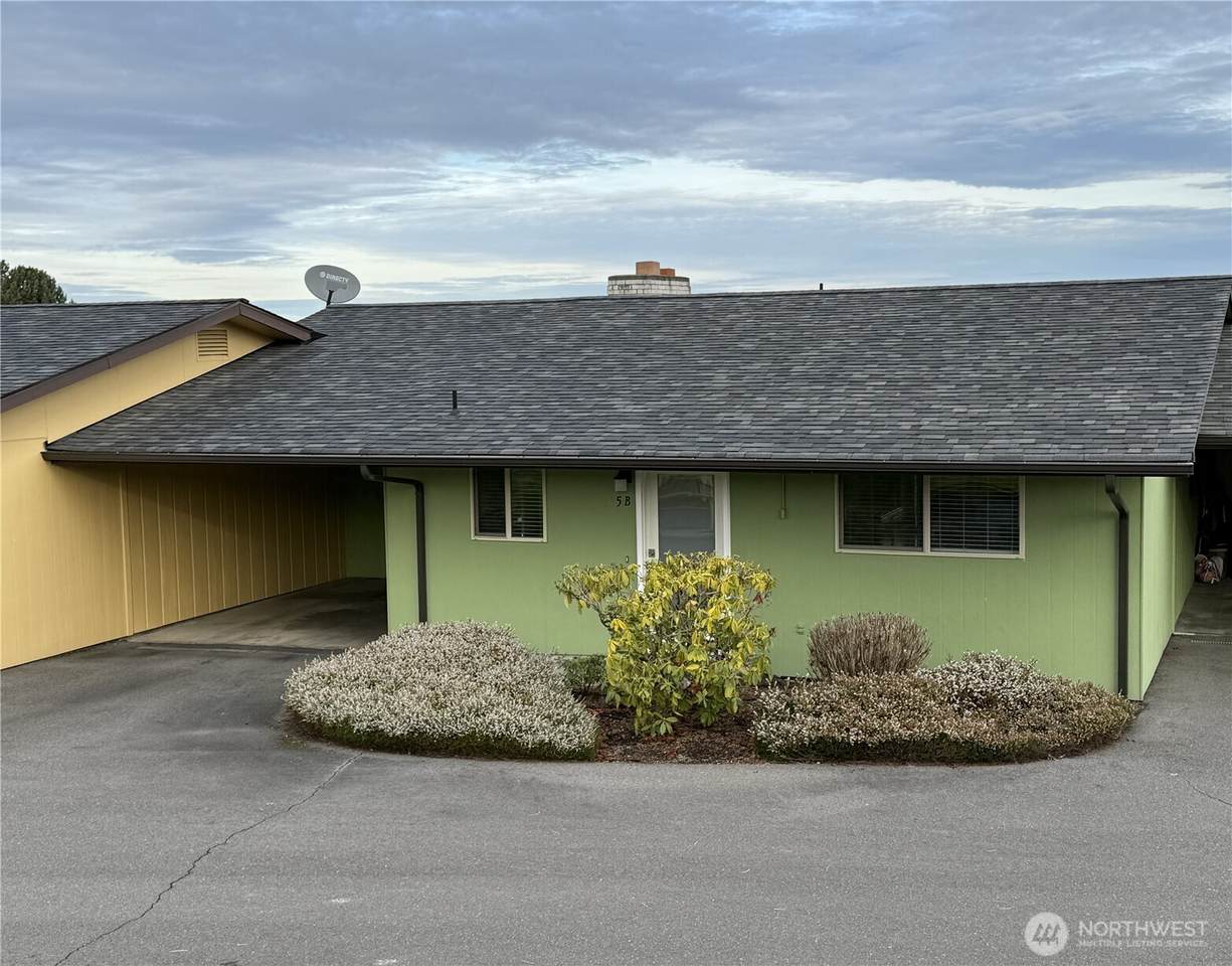 1301 Third Avenue - Photo 1