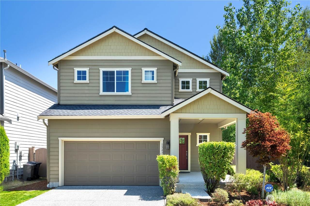 13431 38th Avenue - Photo 1