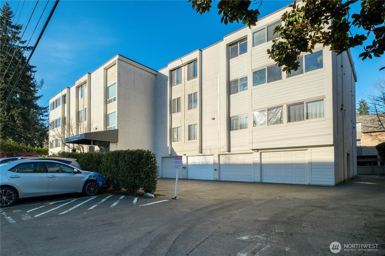 132 132nd Street - Photo 1