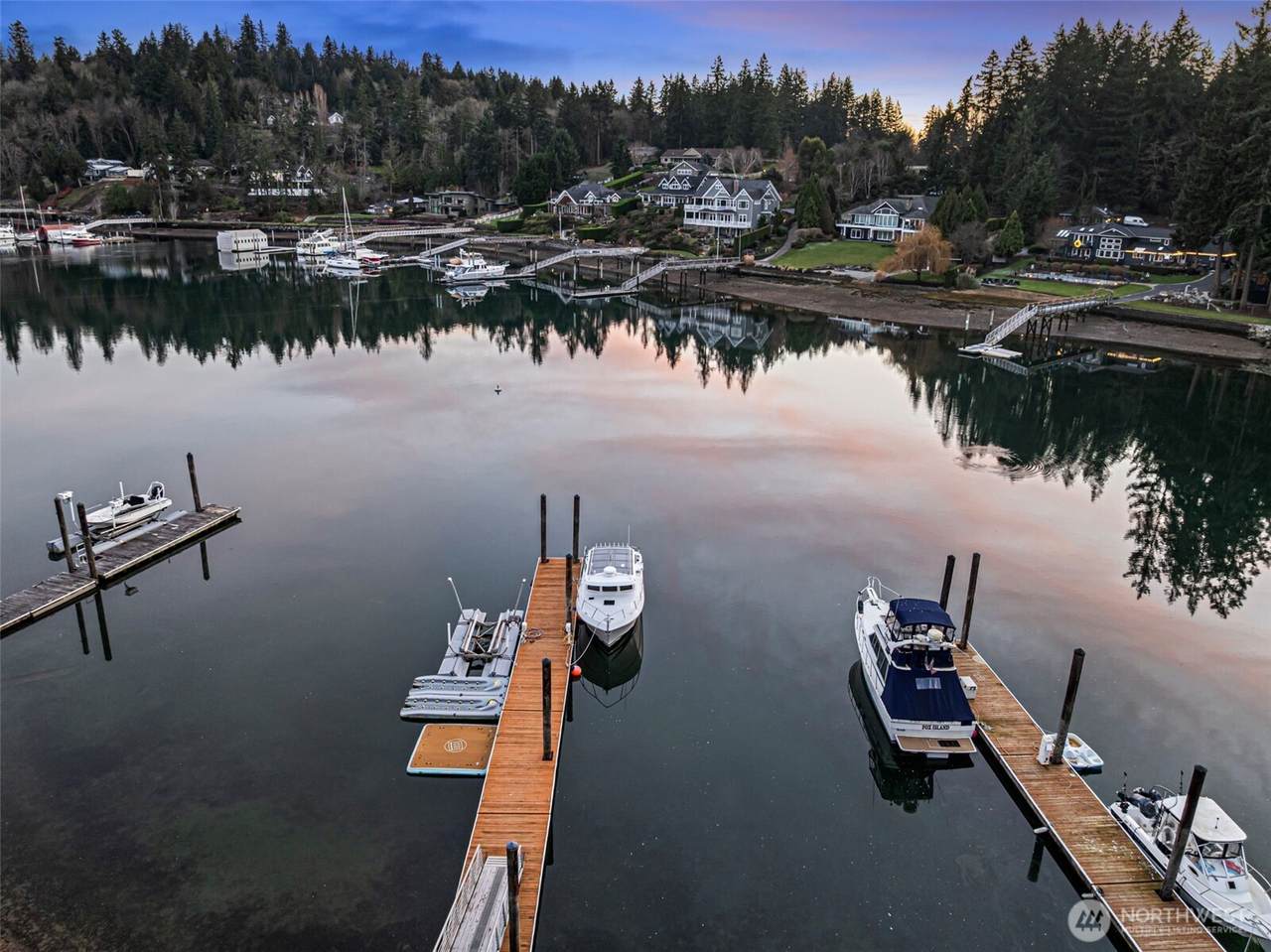 https://bt-photos.global.ssl.fastly.net/nwmls/1280_boomver_1_2465364-1.jpg