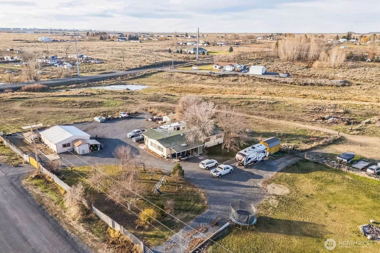 10068 Idano Road - Photo 1