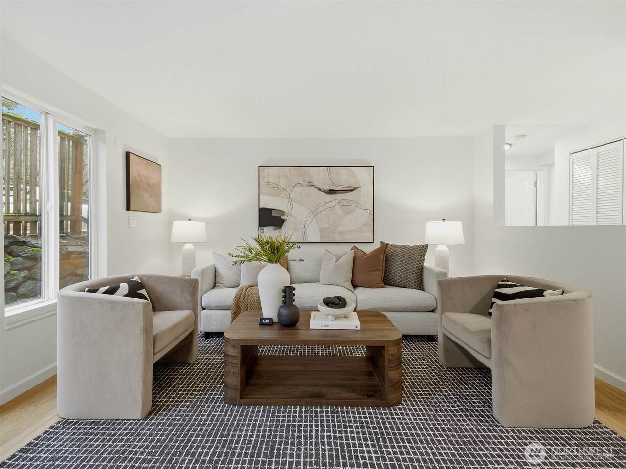 3661 Phinney Avenue - Photo 1