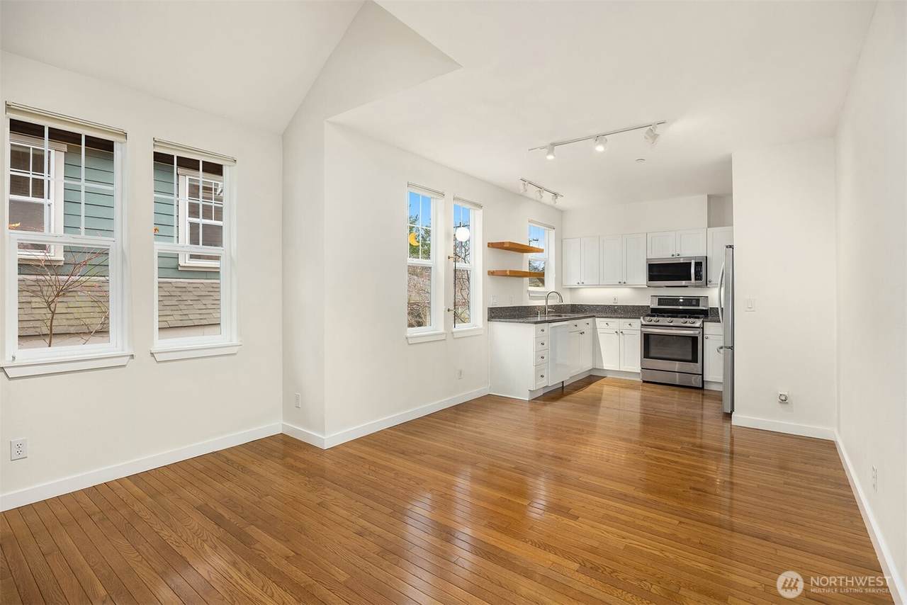 5430 California Avenue - Photo 1