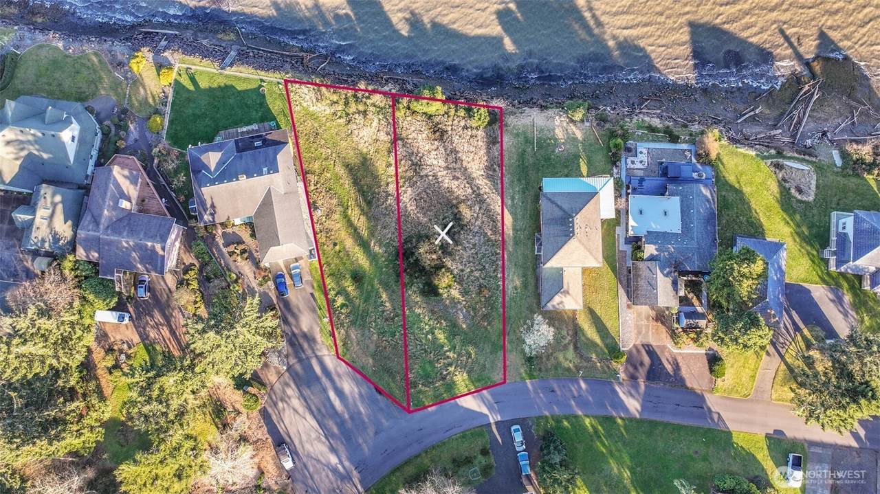 518 Chinook Avenue - Photo 1