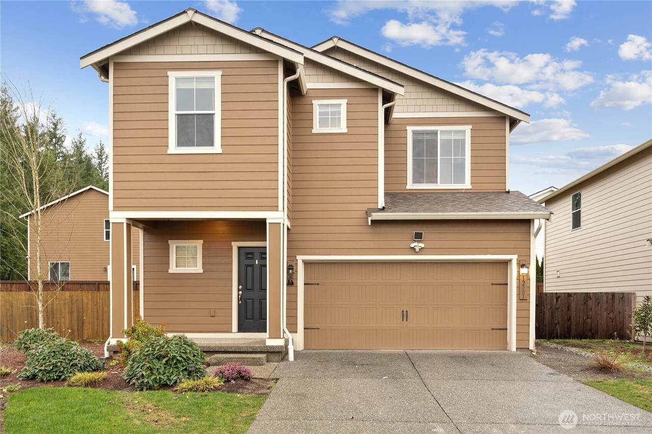 12003 315th Avenue - Photo 1