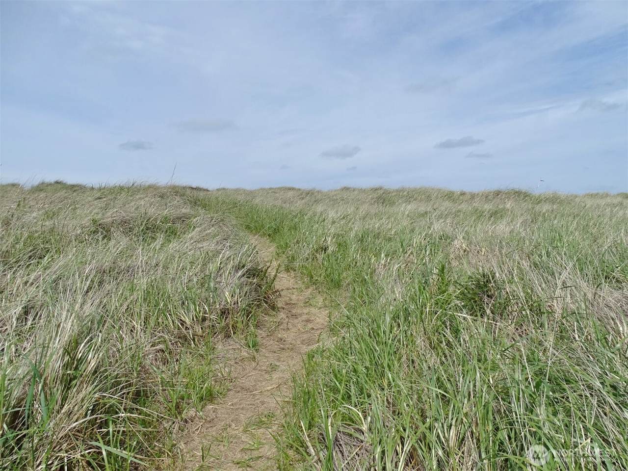 https://bt-photos.global.ssl.fastly.net/nwmls/1280_boomver_1_2467142-1.jpg