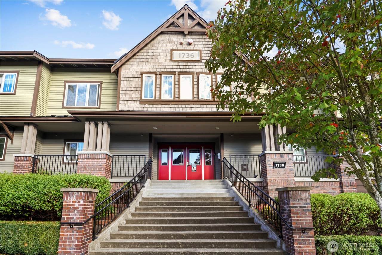 1736 10th Avenue - Photo 1