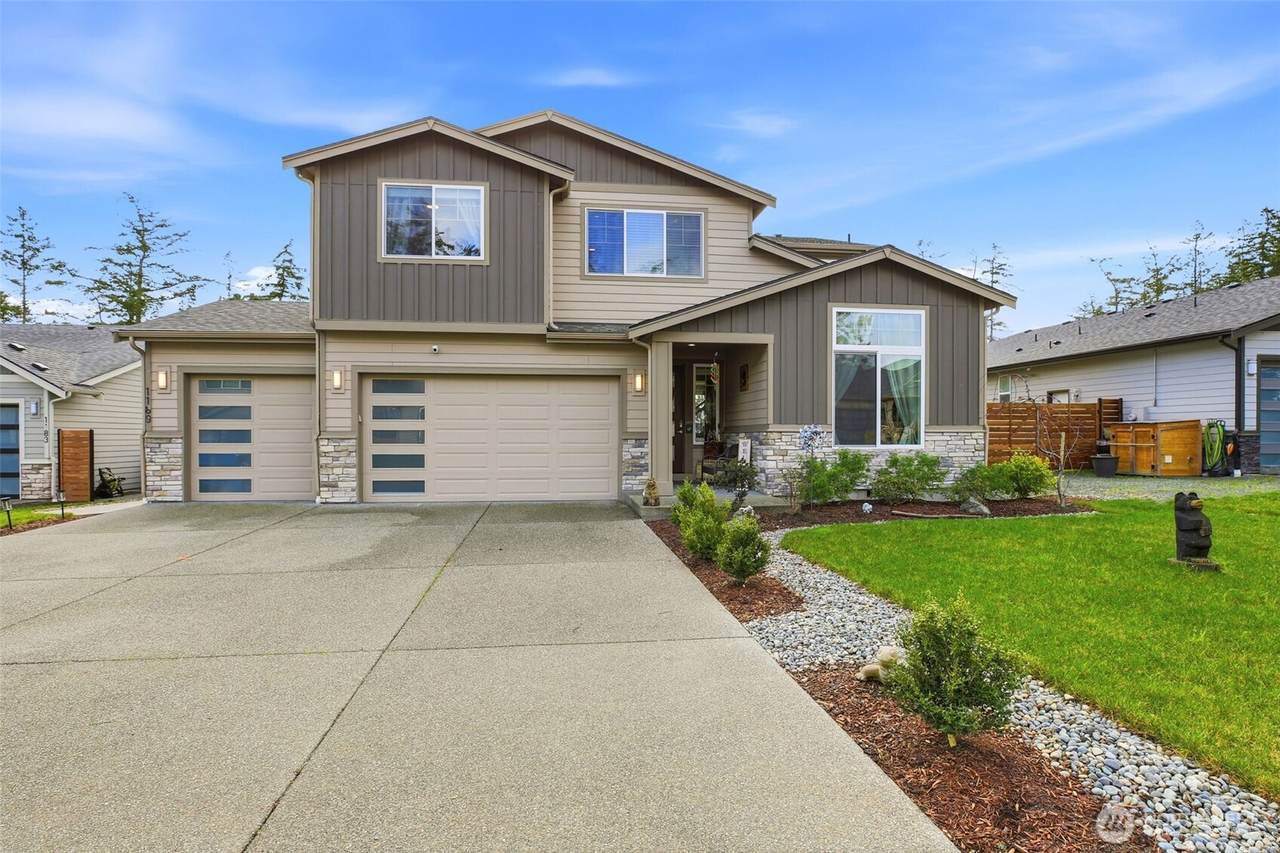 1189 Seawall Lane - Photo 1